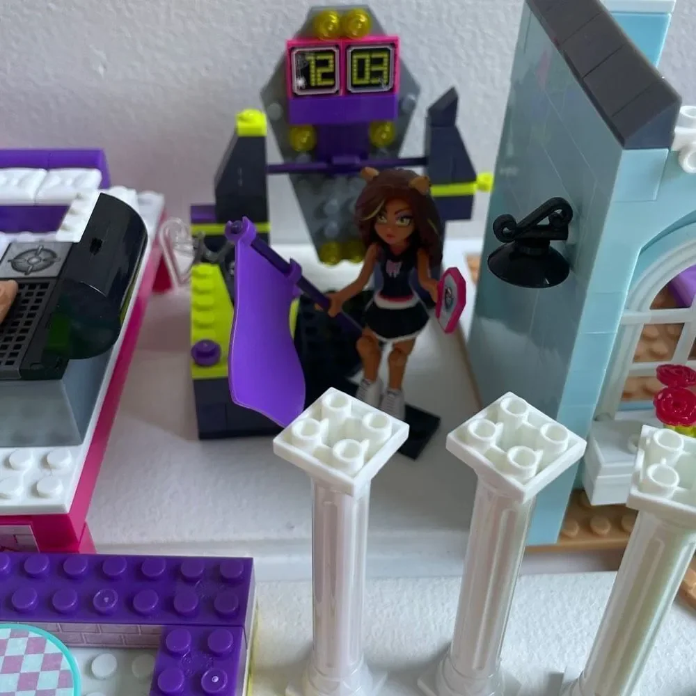 Mega Bloks/Construx 2-in-1 Home Slumber Party Patisserie Ballet Recital Cook-Off